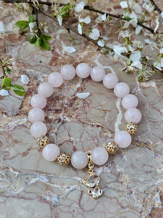 Natural stone bead bracelet - pink with gold color elements and cat pendant 