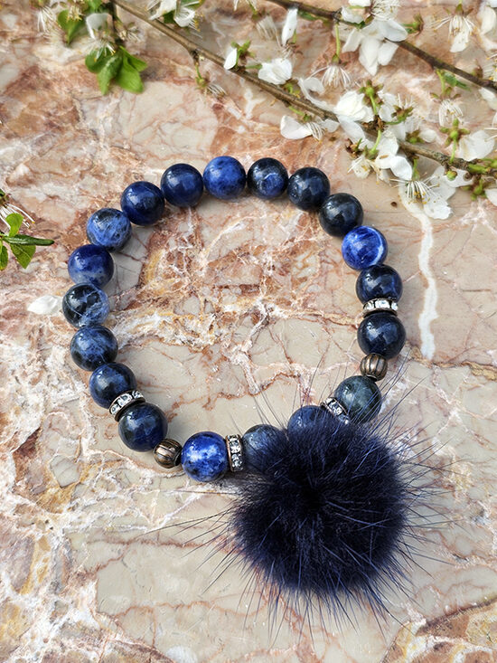 Natural stone bead bracelet - dark blue with cooper color elements and fluff