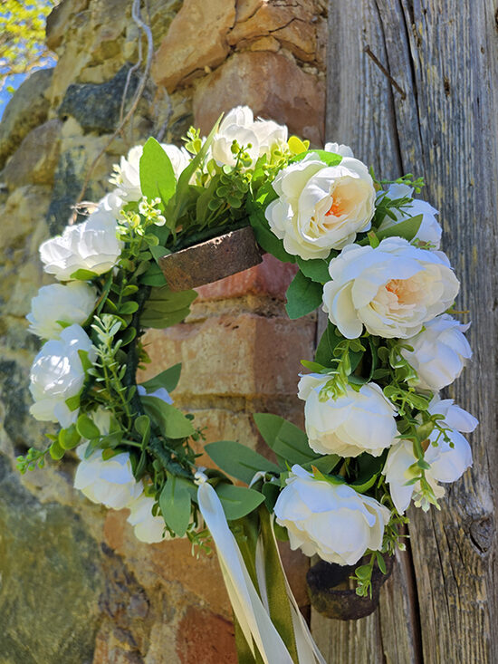 Artificial flower hair wreath - white with roses 