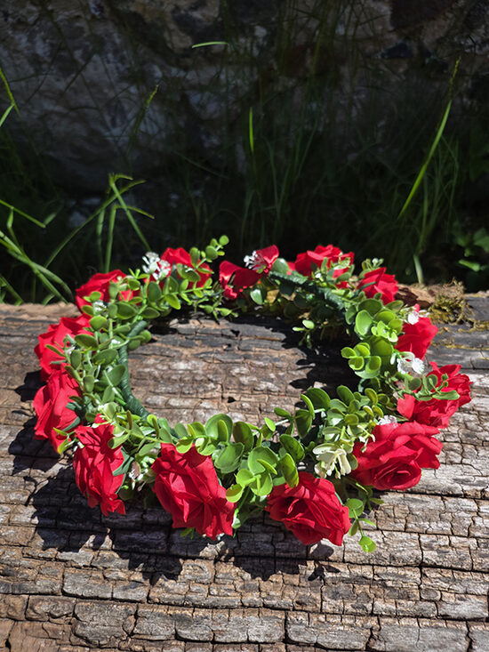 Artificial flower hair wreath - red with roses