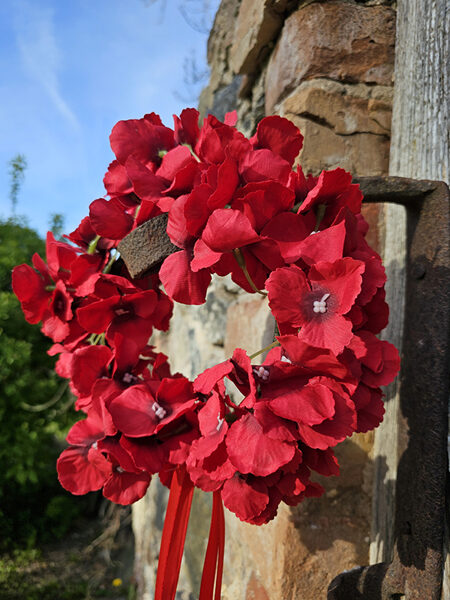 Artificial flower hair wreath for little girls - red with hydrangeas