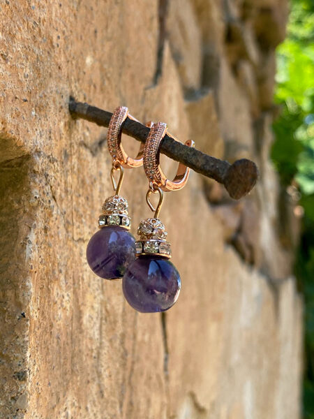 Stone bead earrings with english lock -purple 