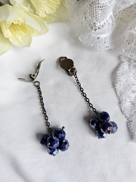 Dangling earrings - clips from glass beads - dark blue 