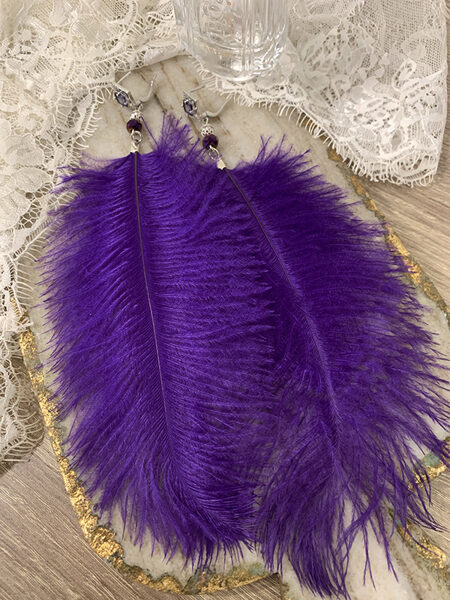 Feather earrings with square form english lock - purple with silver colour fitting