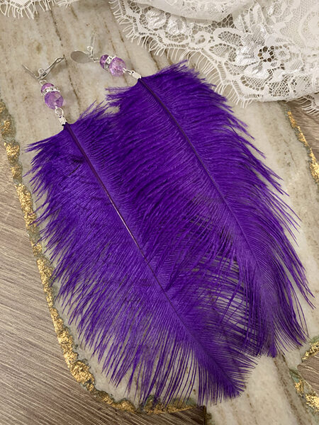 Clip earrings with feathers - purple with silver colour fitting 